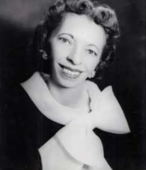 Datei:Velma Bronn Johnston.jpg